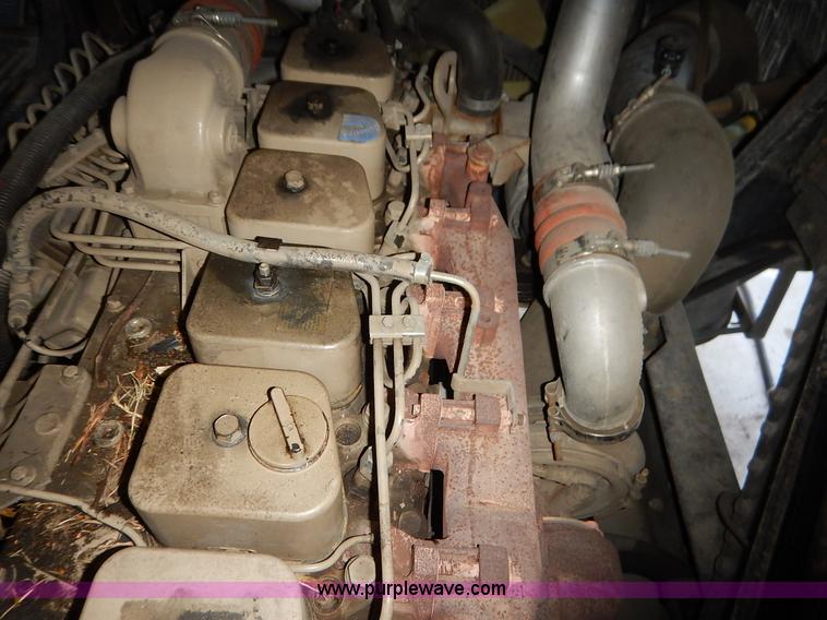 image for item L3526 1996 Blue Bird TC2000 Bookmobile bus