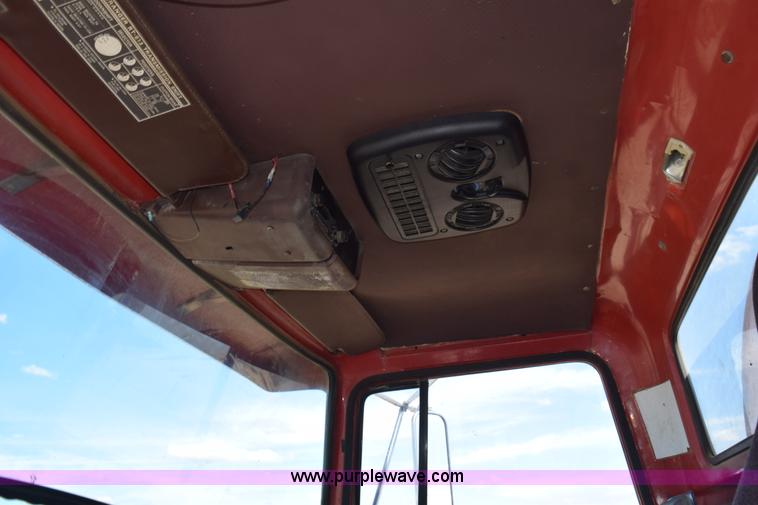 image for item L5006 1980 Ford 8000 water truck