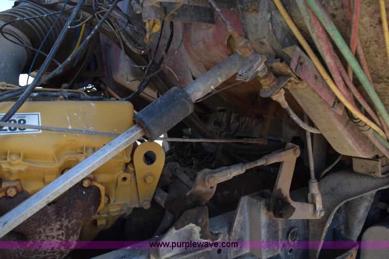 image for item L5006 1980 Ford 8000 water truck