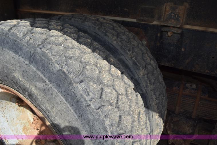 image for item L5006 1980 Ford 8000 water truck