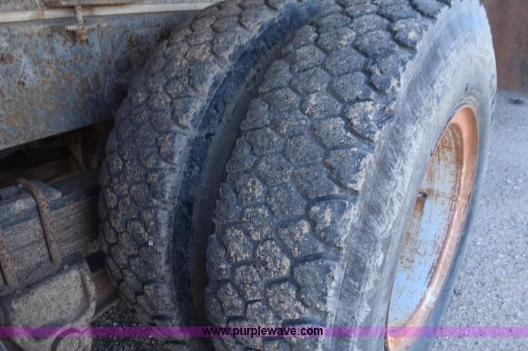 image for item L5006 1980 Ford 8000 water truck