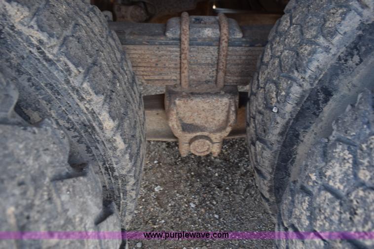 image for item L5006 1980 Ford 8000 water truck