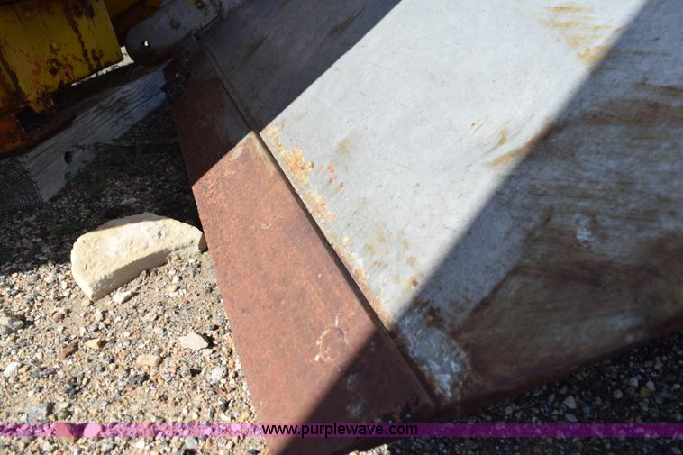 image for item L5008 Snow plow