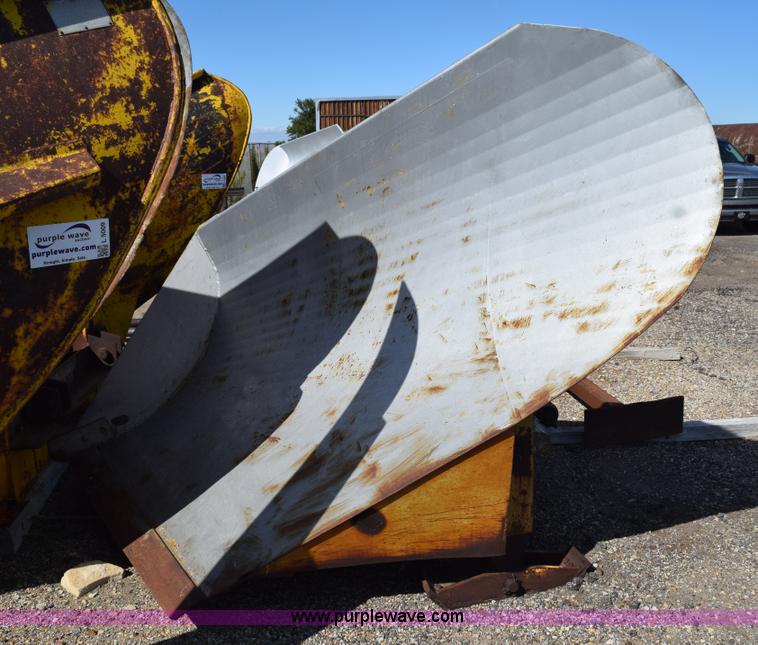 image for item L5008 Snow plow