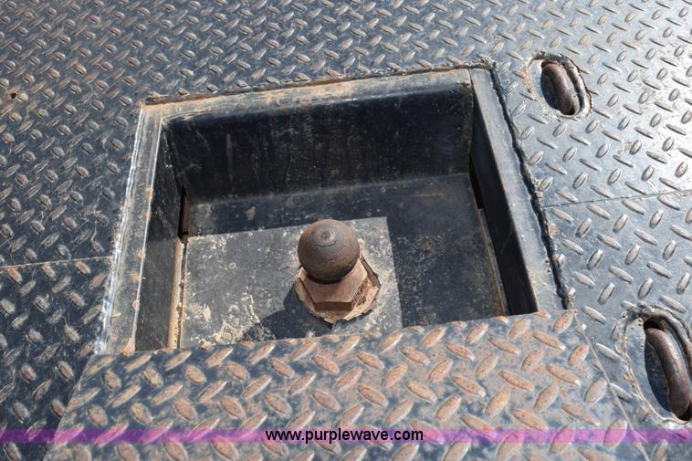 image for item L5011 Cm Trailers flatbed pickup truck bed