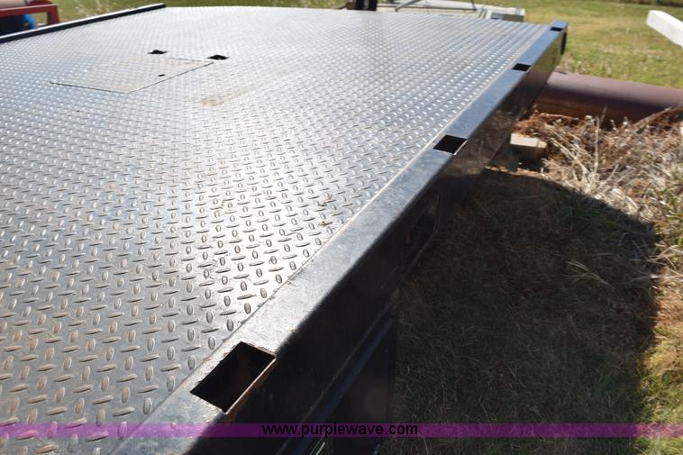 image for item L5011 Cm Trailers flatbed pickup truck bed