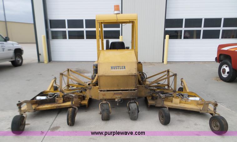 image for item L5091 Hustler 4600 lawn mower