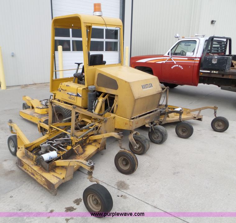 image for item L5091 Hustler 4600 lawn mower