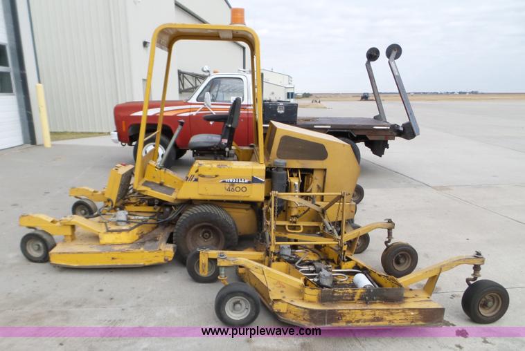 image for item L5091 Hustler 4600 lawn mower