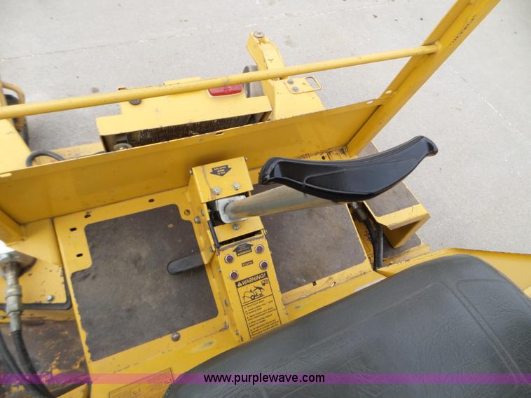 image for item L5091 Hustler 4600 lawn mower