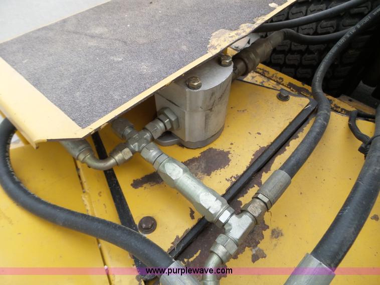 image for item L5091 Hustler 4600 lawn mower