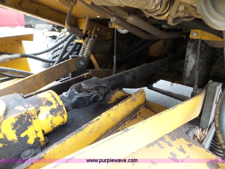 image for item L5091 Hustler 4600 lawn mower