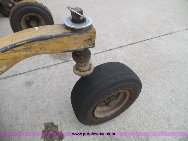 image for item L5091 Hustler 4600 lawn mower