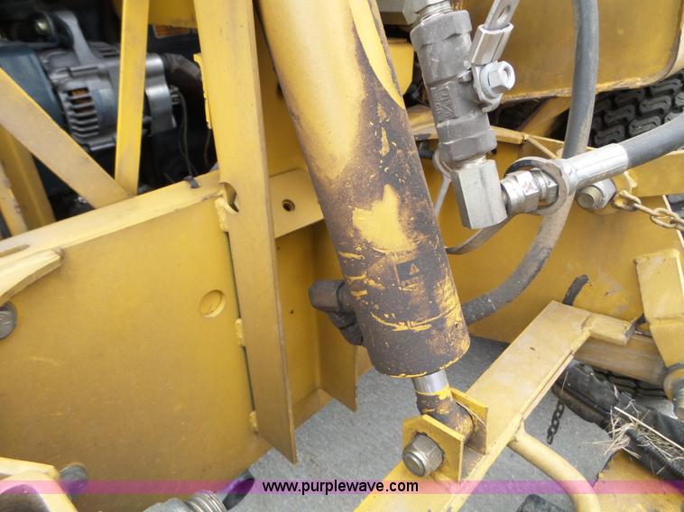 image for item L5091 Hustler 4600 lawn mower