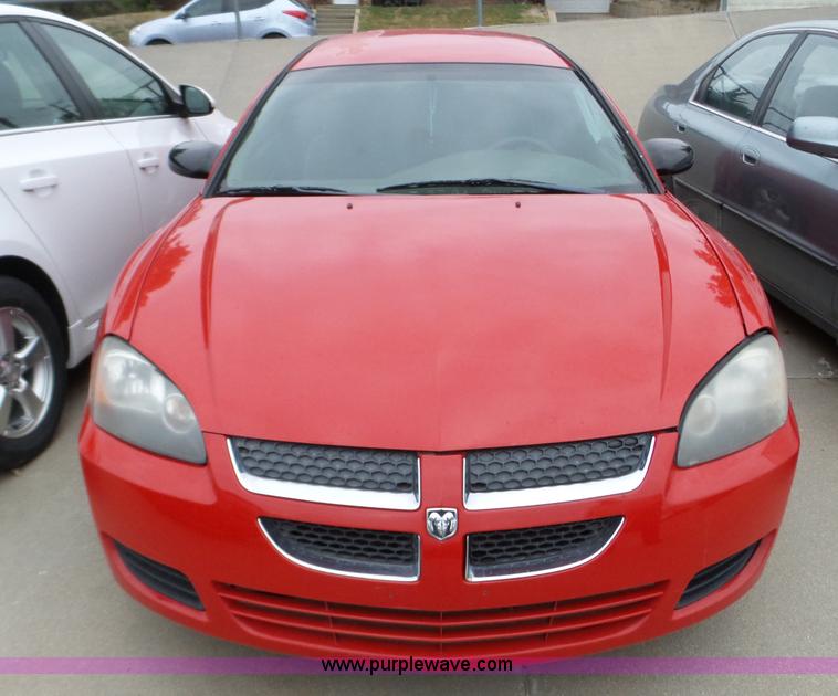 image for item L5093 2004 Dodge Stratus SXT