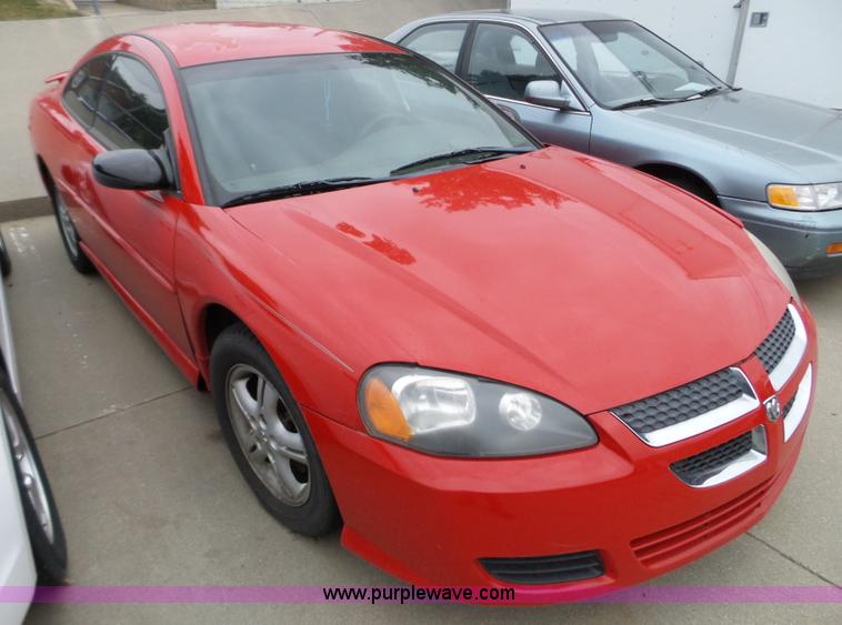 image for item L5093 2004 Dodge Stratus SXT