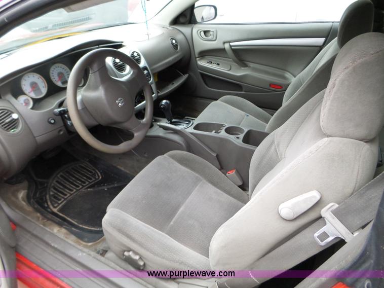 image for item L5093 2004 Dodge Stratus SXT