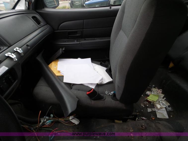 image for item L5095 2010 Ford Crown Victoria Police Interceptor