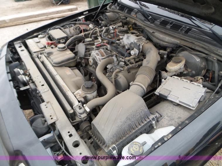 image for item L5095 2010 Ford Crown Victoria Police Interceptor