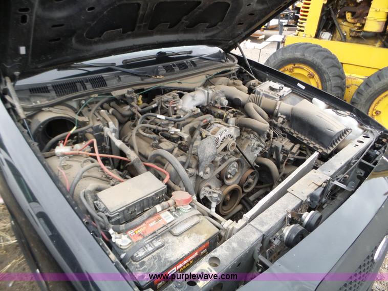 image for item L5096 2008 Ford Crown Victoria Police Interceptor