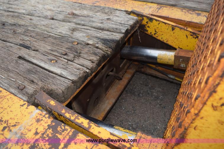 image for item L5995 1978 Hyster lowboy equipment trailer