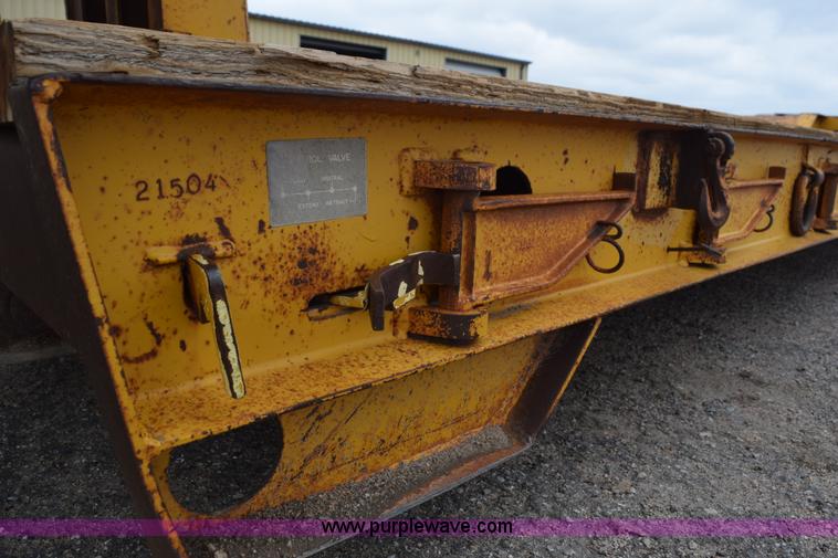 image for item L5995 1978 Hyster lowboy equipment trailer