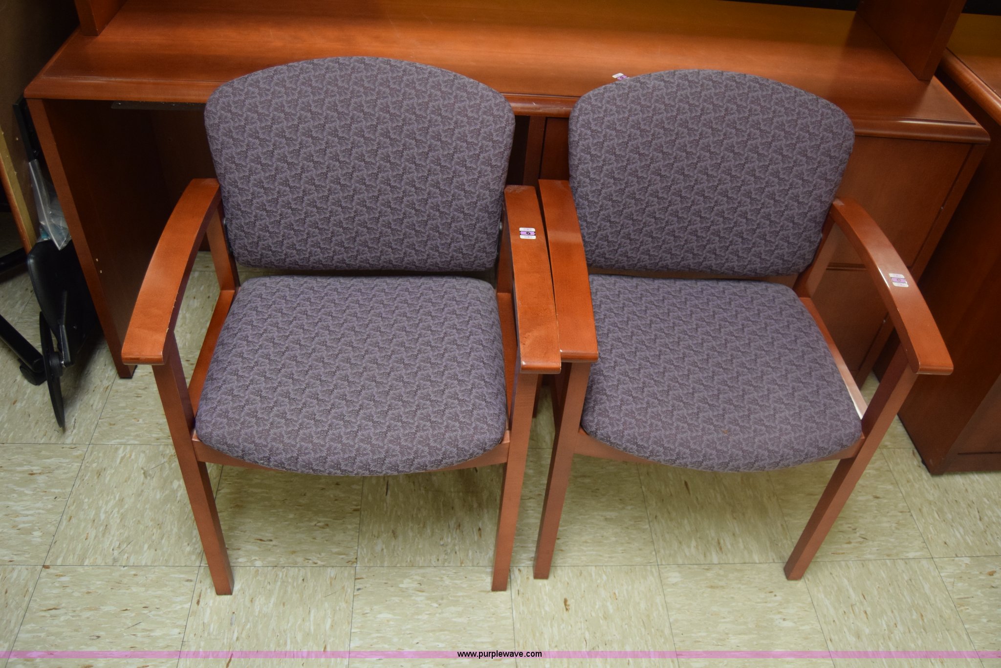 Assorted office furniture in Wichita, KS Item BL9997 sold Purple Wave