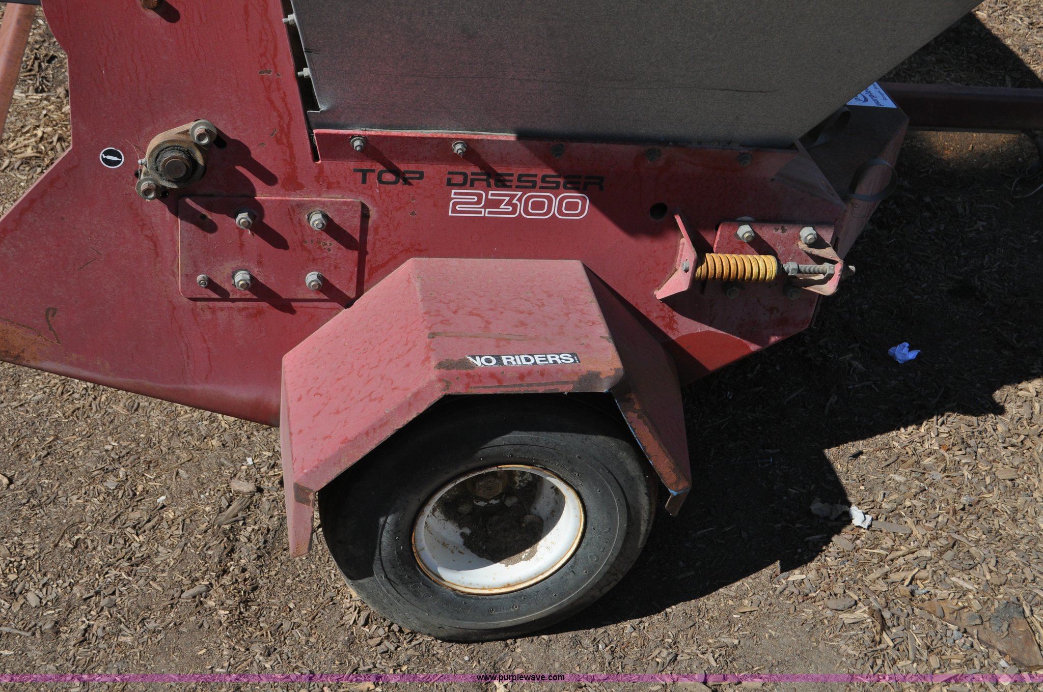 Toro 2300 top dresser in Denver, CO Item G7010 sold Purple Wave