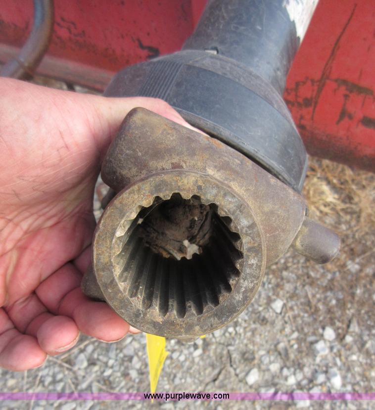 image for item BB9146 UFT 625 grain cart