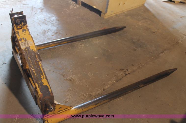 image for item BJ9382 Bale spear