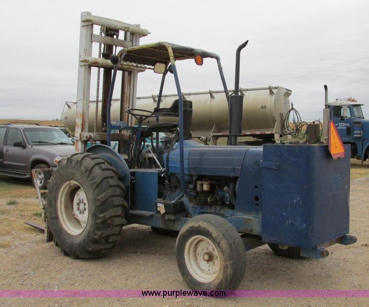 image for item BK9143 Ford forklift