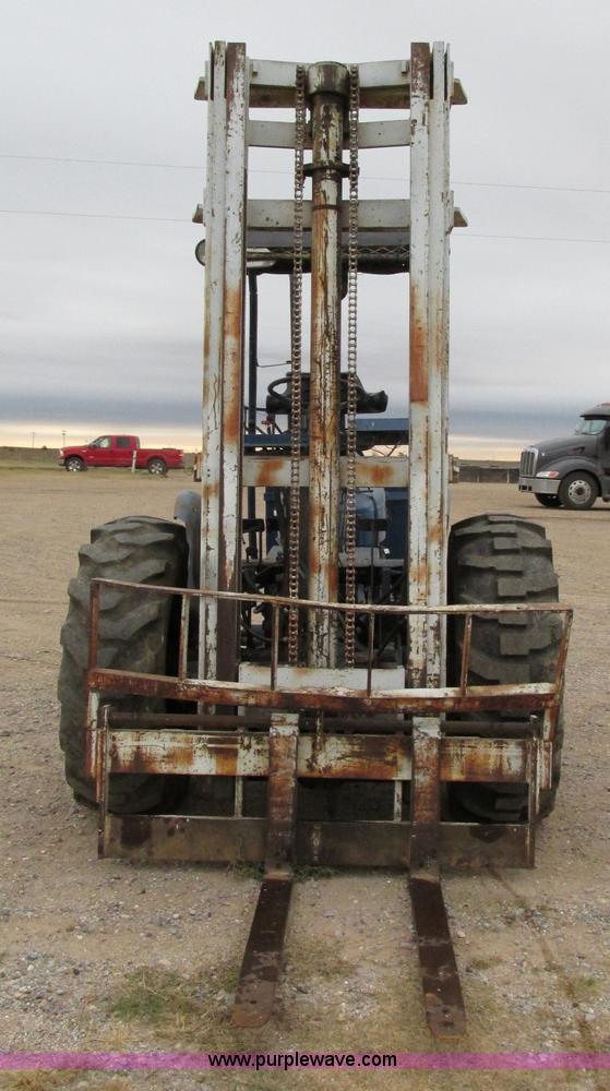image for item BK9143 Ford forklift
