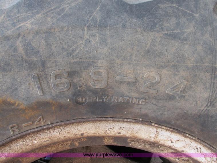 image for item BK9143 Ford forklift