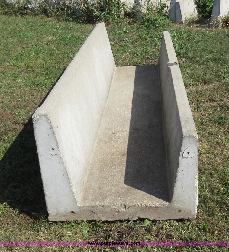 image for item BR9890 (20) 10'L concrete bunkers