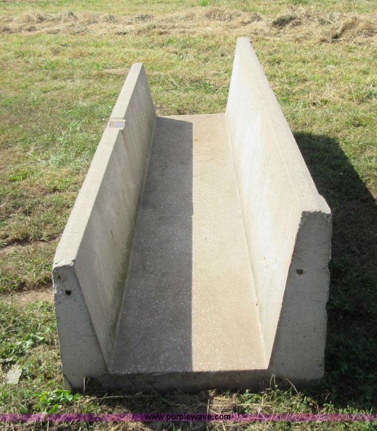 image for item BR9890 (20) 10'L concrete bunkers
