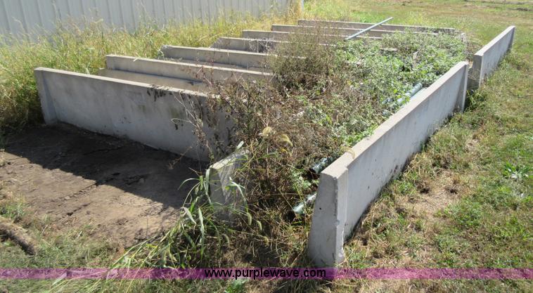 image for item BR9890 (20) 10'L concrete bunkers