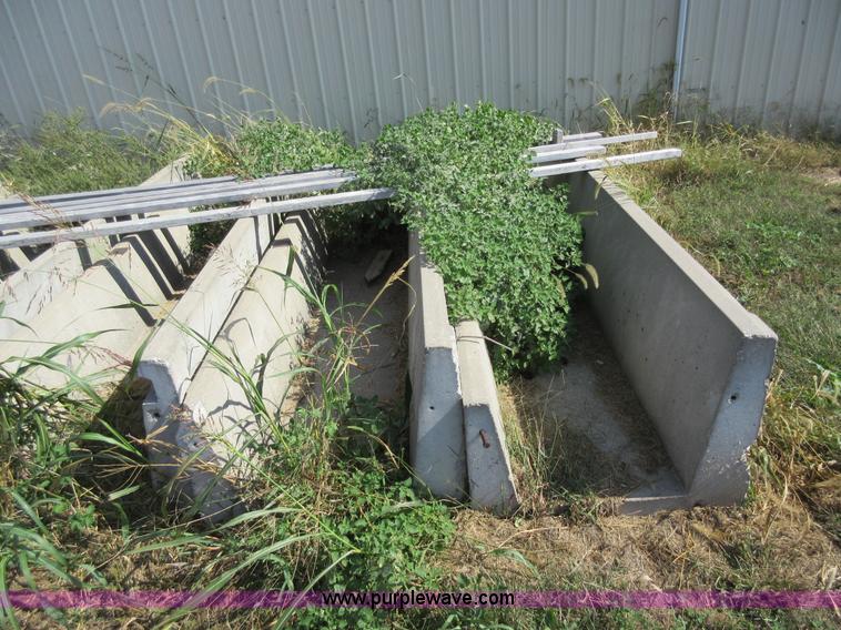 image for item BR9890 (20) 10'L concrete bunkers