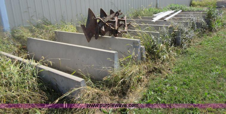 image for item BR9890 (20) 10'L concrete bunkers