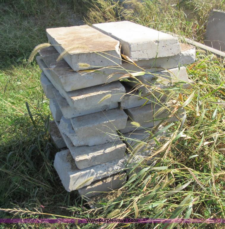 image for item BR9890 (20) 10'L concrete bunkers