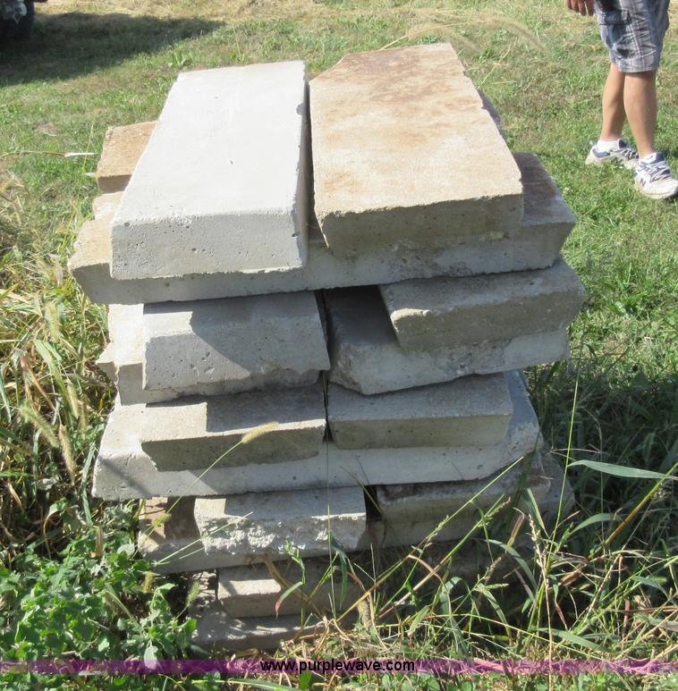 image for item BR9890 (20) 10'L concrete bunkers