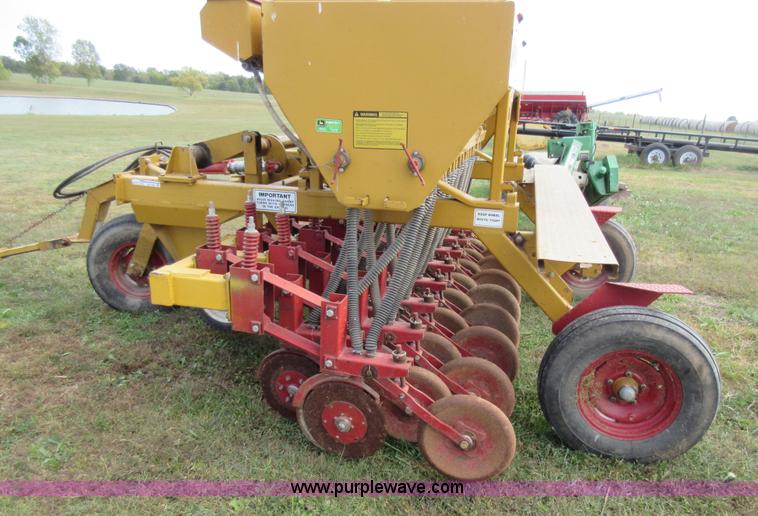 image for item BR9897 HayBuster grain drill