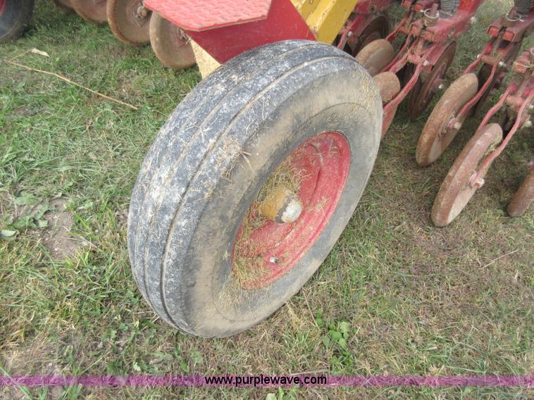 image for item BR9897 HayBuster grain drill