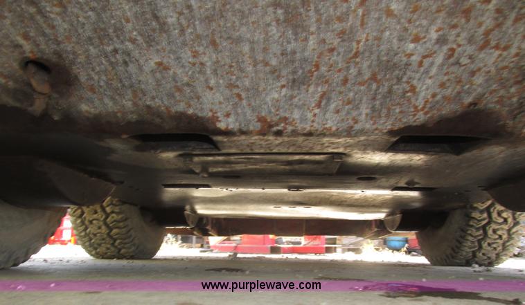 image for item H1123 Gehl 4400 skid steer