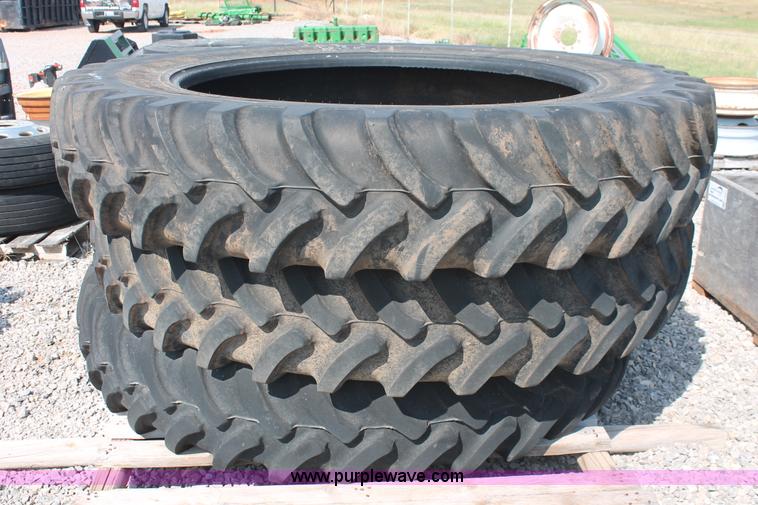 image for item H8096 (3) Firestone 380/105R50 tires