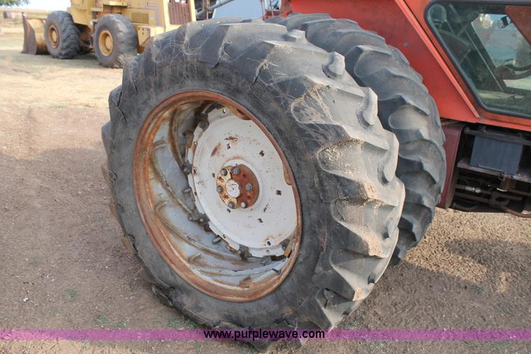 image for item J1430 Allis Chalmers 7040 tractor