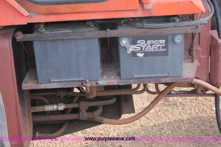 image for item J1430 Allis Chalmers 7040 tractor