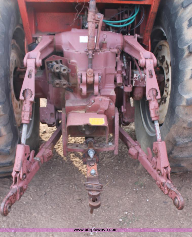 image for item J1430 Allis Chalmers 7040 tractor