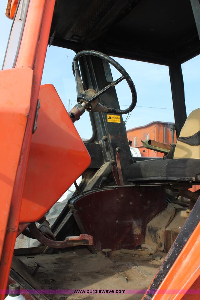 image for item J1430 Allis Chalmers 7040 tractor