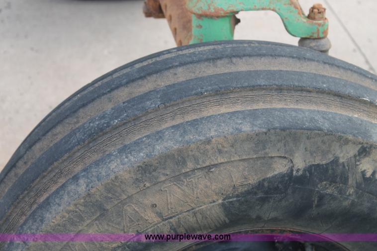 image for item J1431 John Deere 4020 tractor