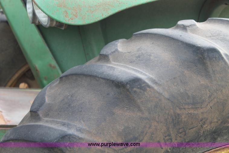 image for item J1431 John Deere 4020 tractor